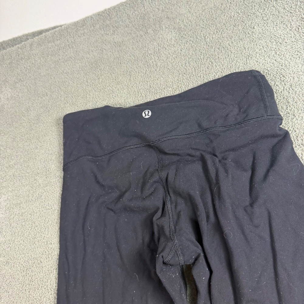 Lululemon Womens Black Cropped High Rise Athletic Yoga Leggings